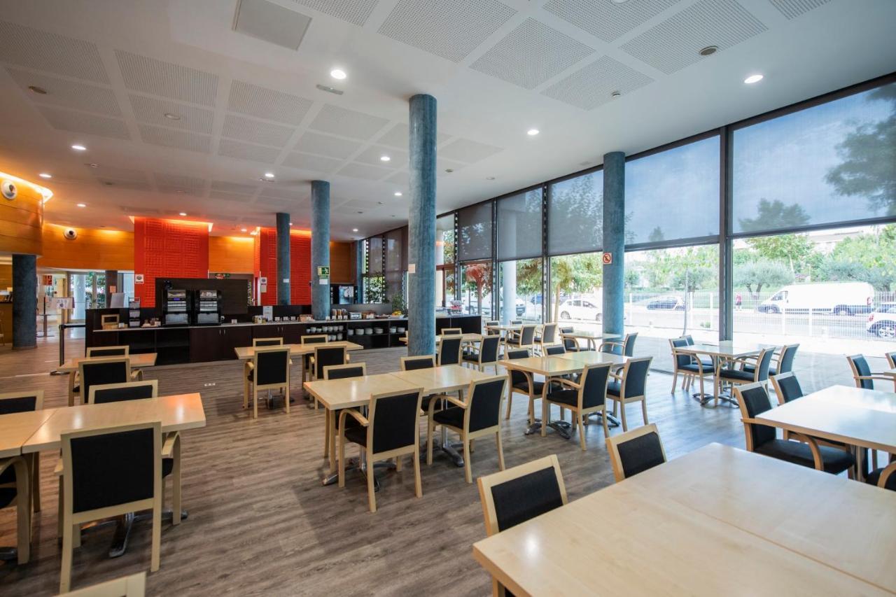 Holiday Inn Express Molins De Rei By Ihg Exterior photo